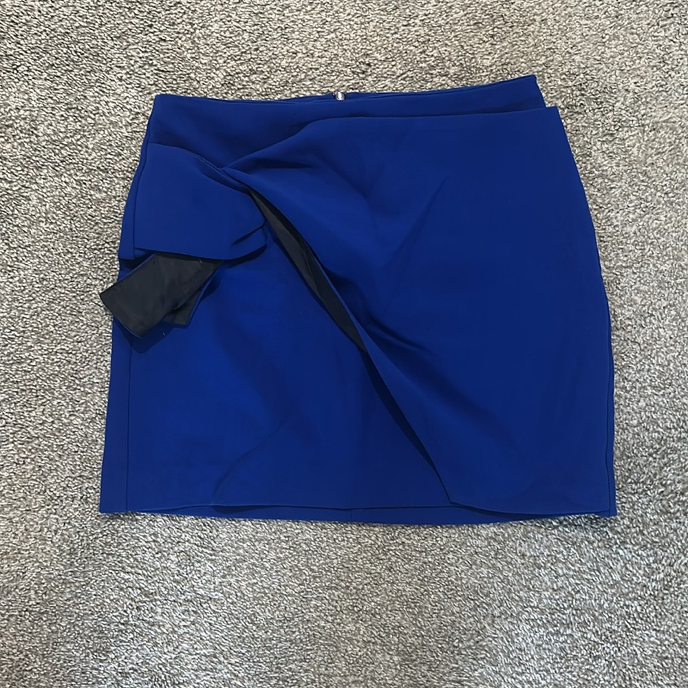 Knot mini skirt Zara